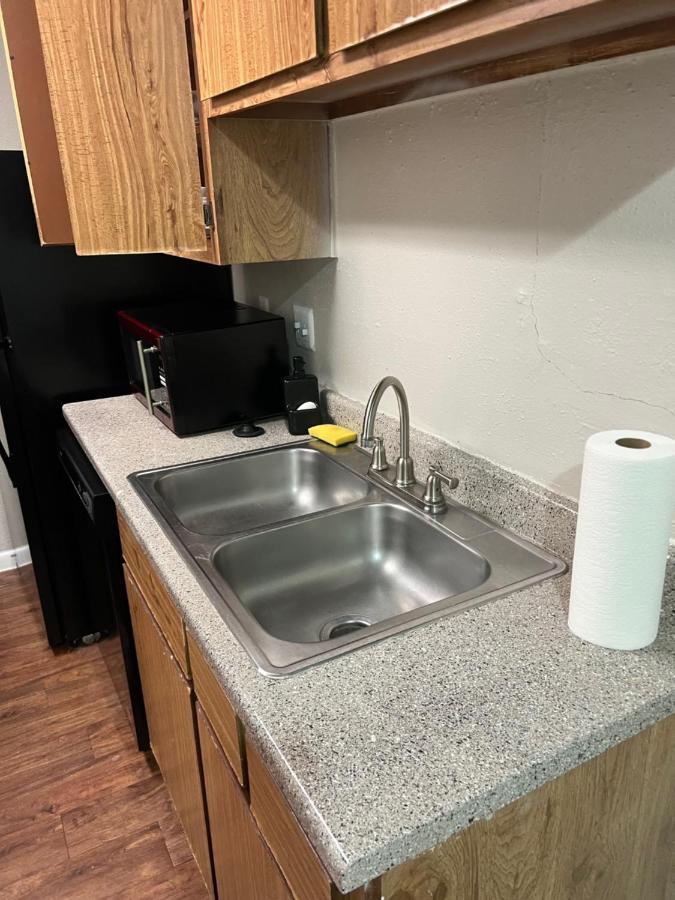 Lovely 1-Bedroom Townhome With Nice Amenities Houston Buitenkant foto